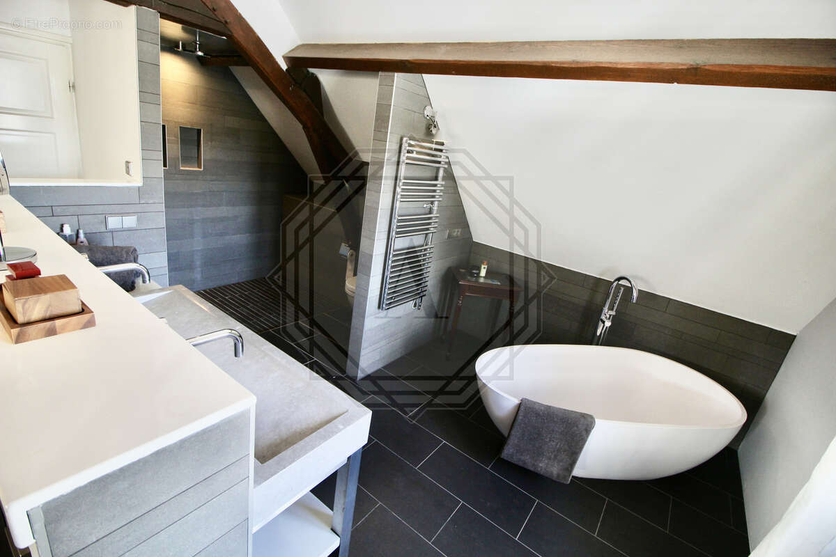 Maison à L&#039;ISLE-ADAM