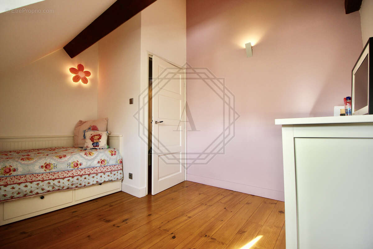 Maison à L&#039;ISLE-ADAM