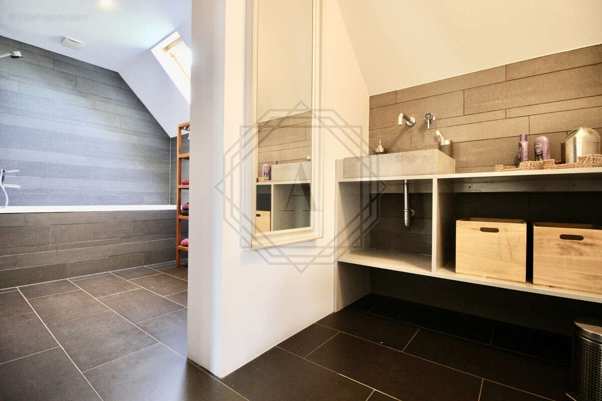 Maison à L&#039;ISLE-ADAM