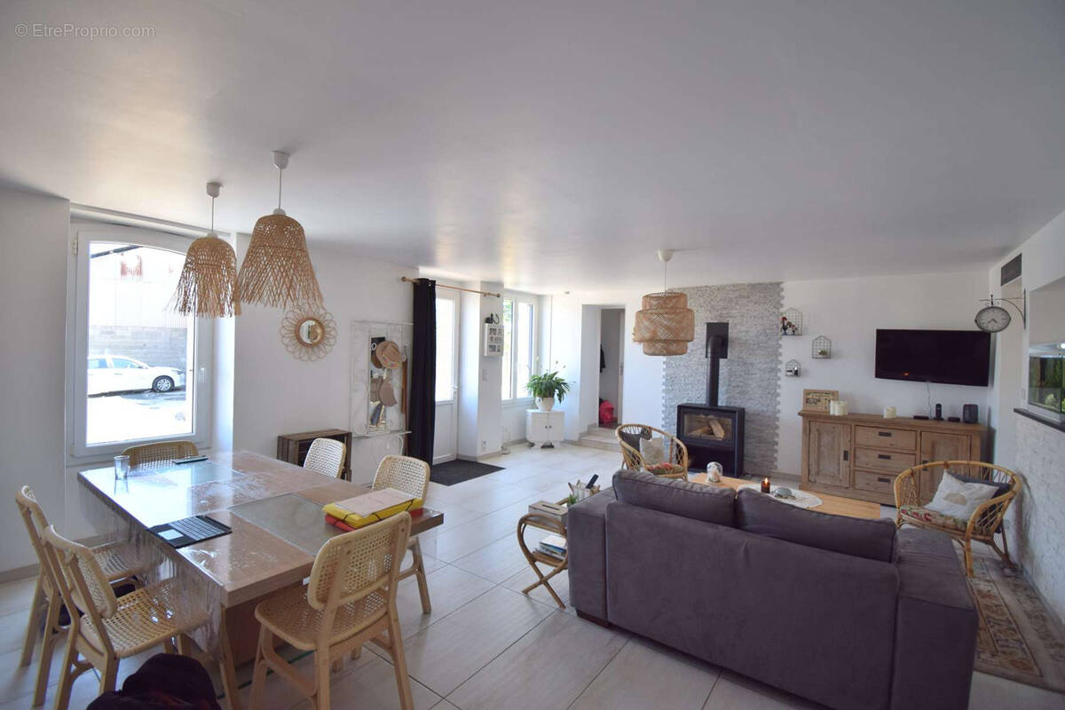 Maison à LA PLANCHE