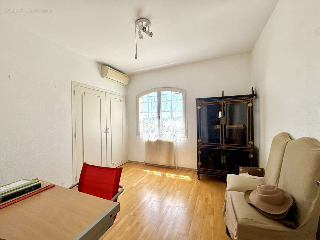 Maison à ARTIGUES-PRES-BORDEAUX