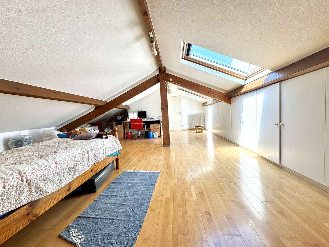 Maison à ARTIGUES-PRES-BORDEAUX