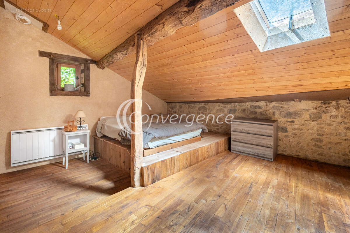 Maison à SAINT-BRICE-SUR-VIENNE