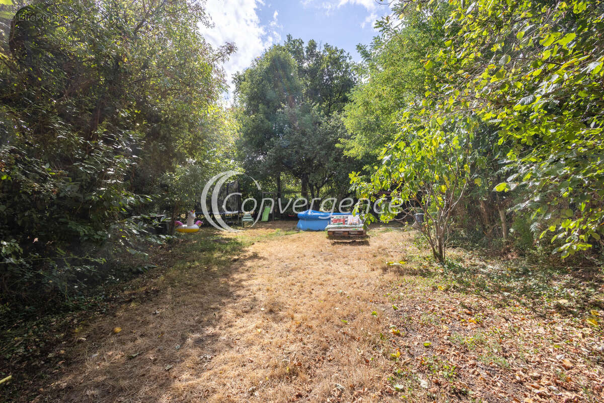 Maison à SAINT-BRICE-SUR-VIENNE