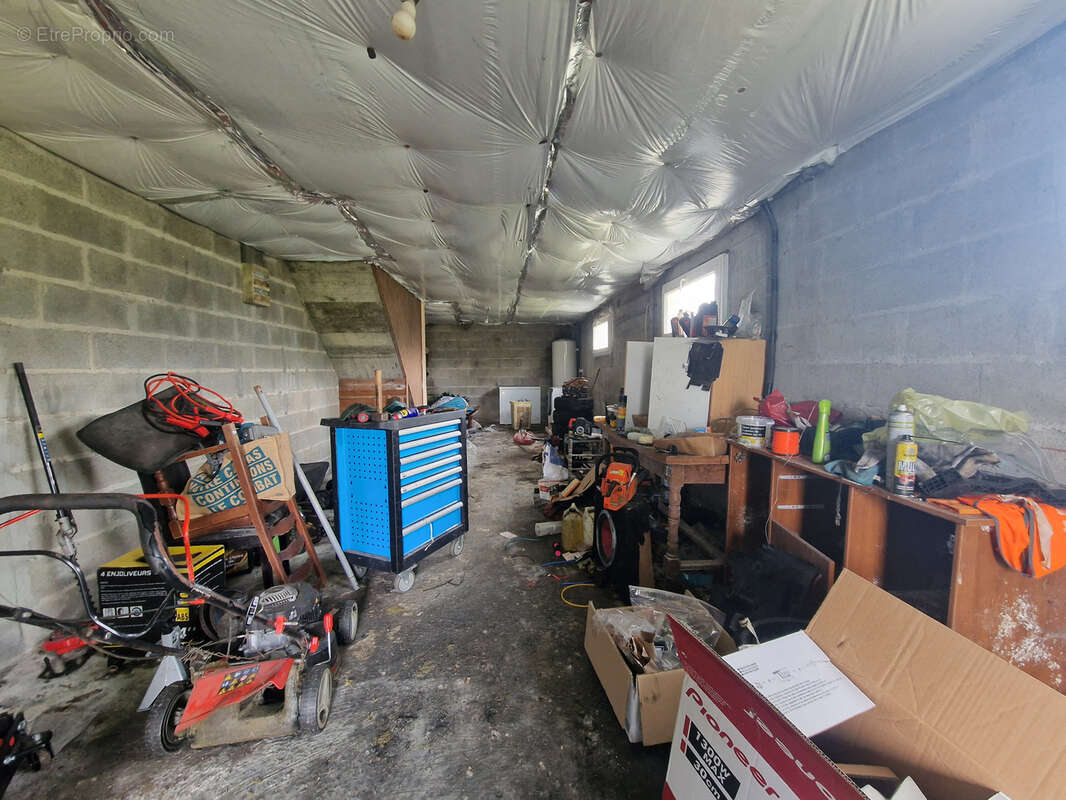 Maison à CHALLIGNAC