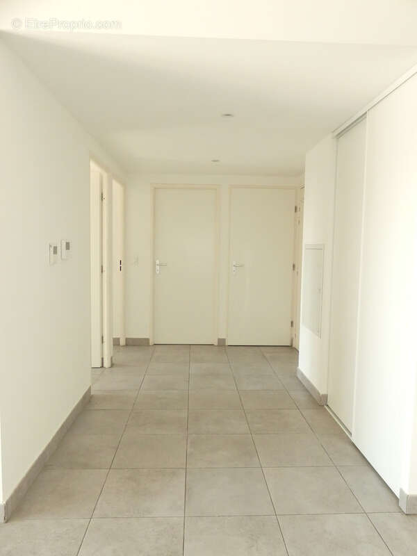 Appartement à GATTIERES