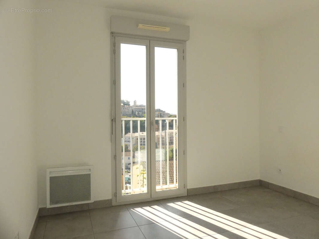 Appartement à GATTIERES