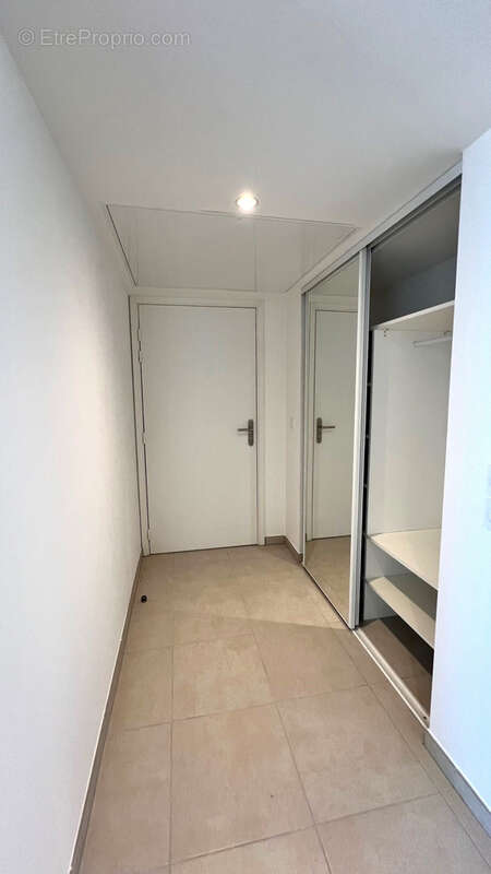 Appartement à SAINT-JEANNET