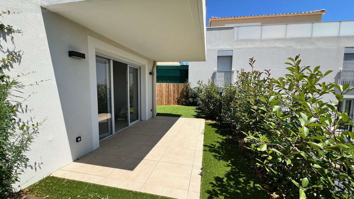 Appartement à SAINT-JEANNET