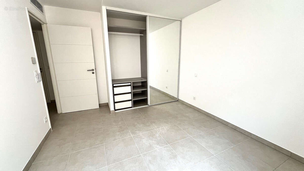 Appartement à SAINT-JEANNET