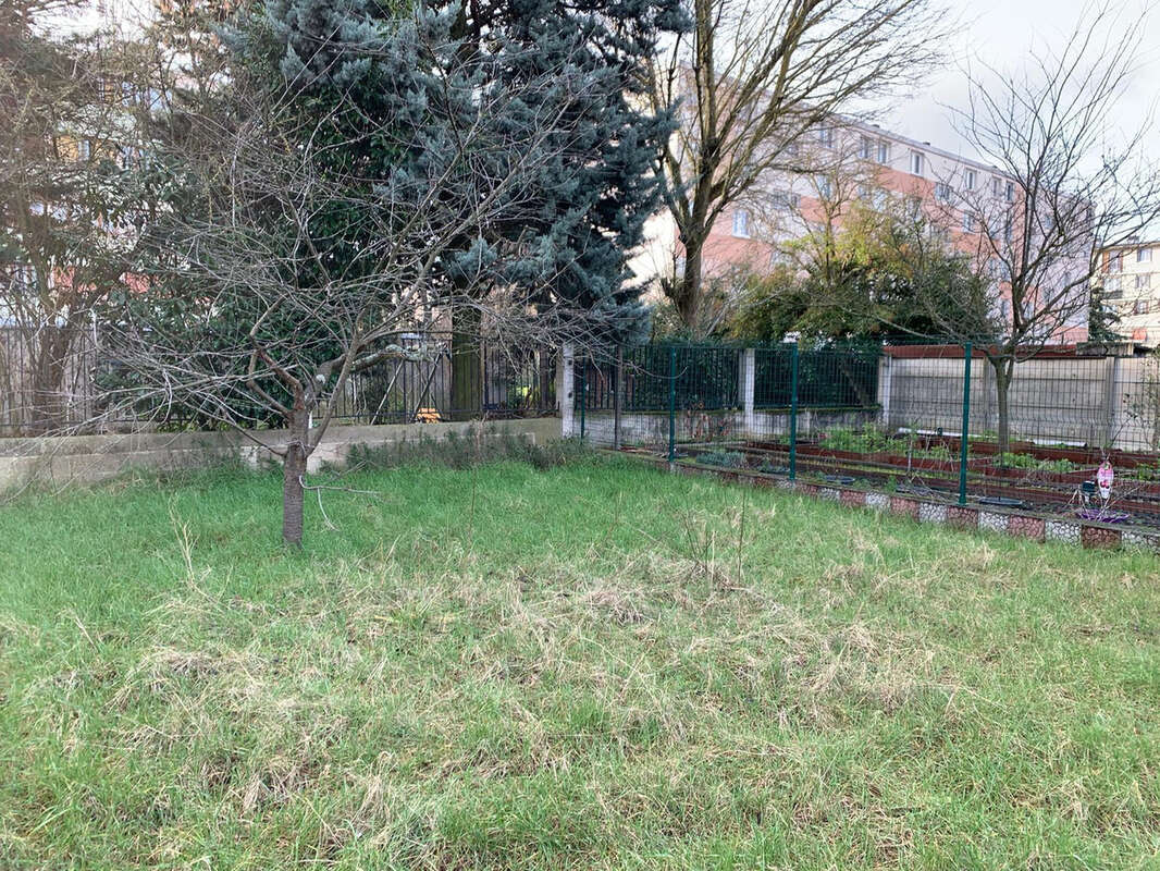 Appartement à NEUILLY-SUR-MARNE