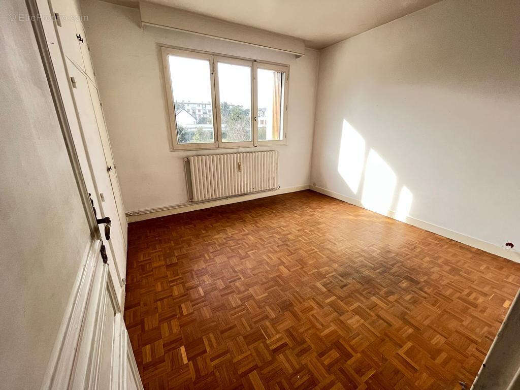 Appartement à NEUILLY-SUR-MARNE