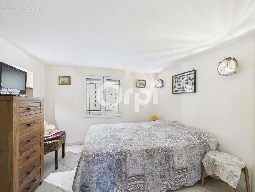 Maison à MANDELIEU-LA-NAPOULE