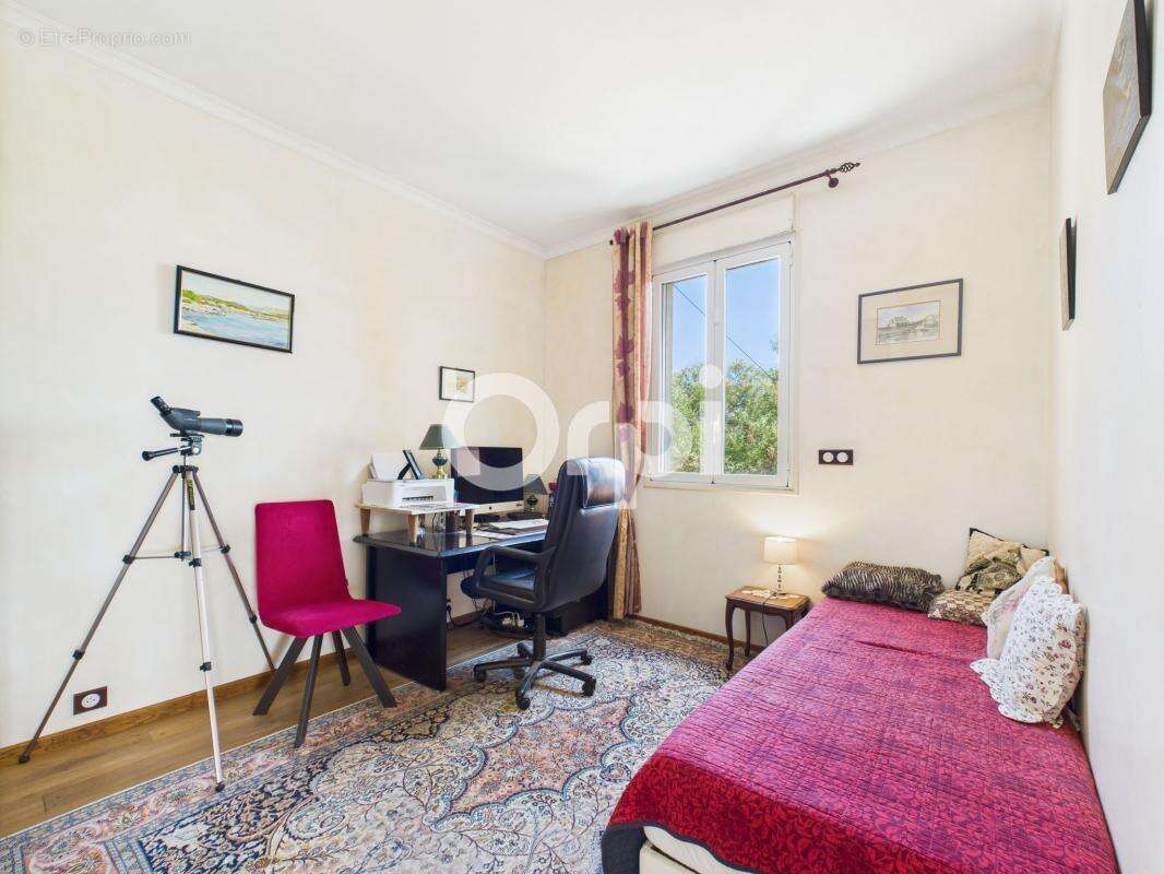 Maison à MANDELIEU-LA-NAPOULE