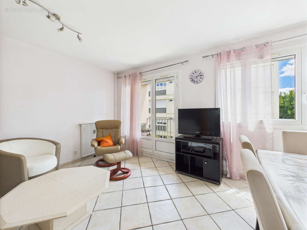 Appartement à FIRMINY