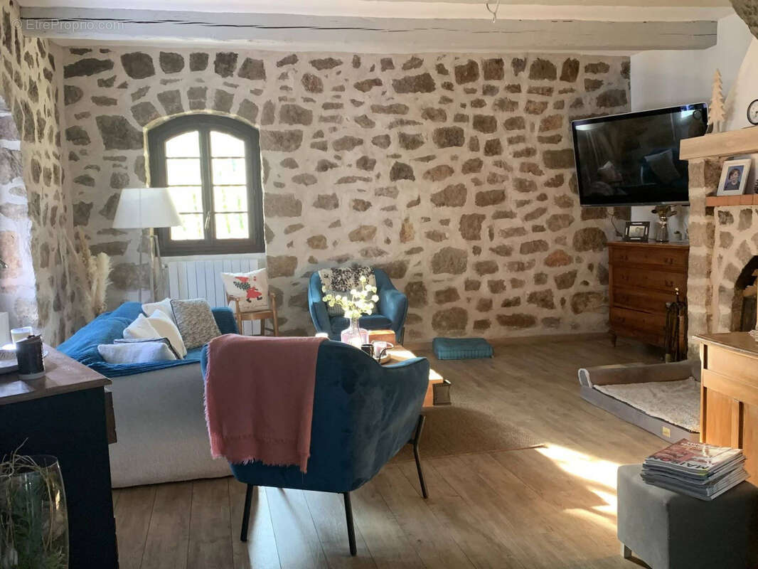 Maison à LA TRINITE