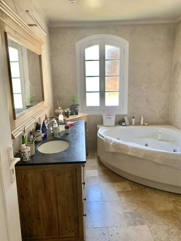 Maison à LA TRINITE