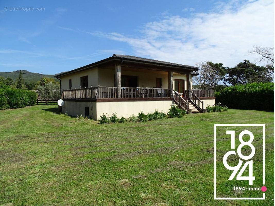 Maison à PIETRACORBARA