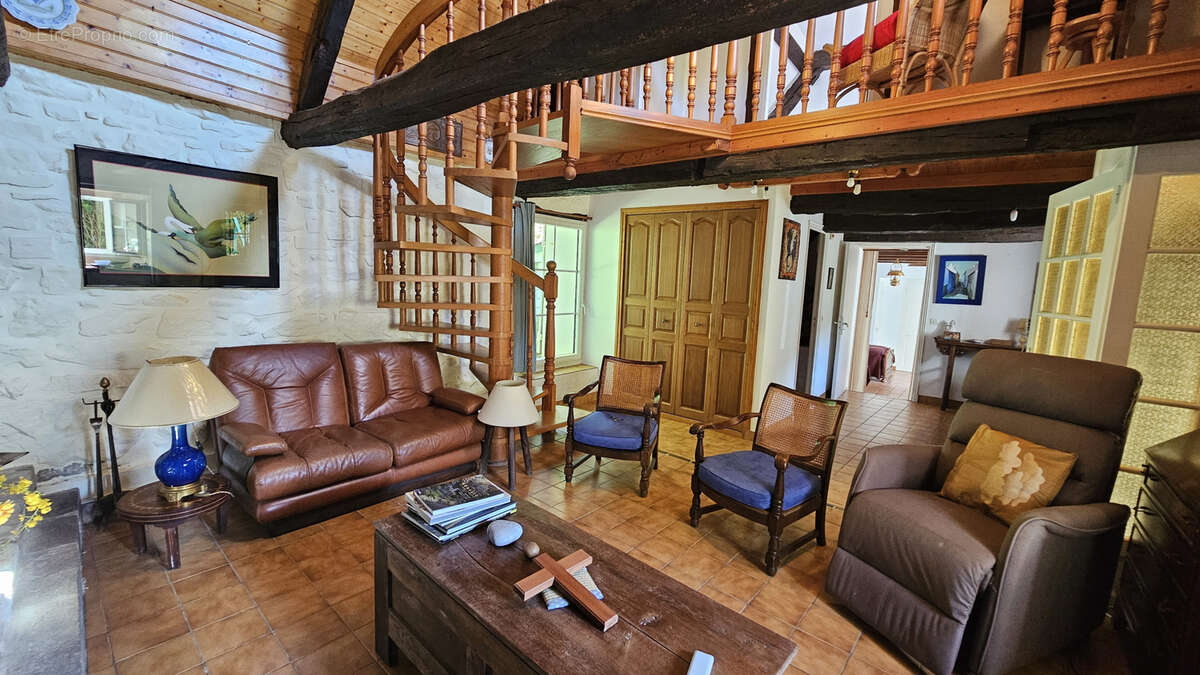 Maison à CAMARET-SUR-MER