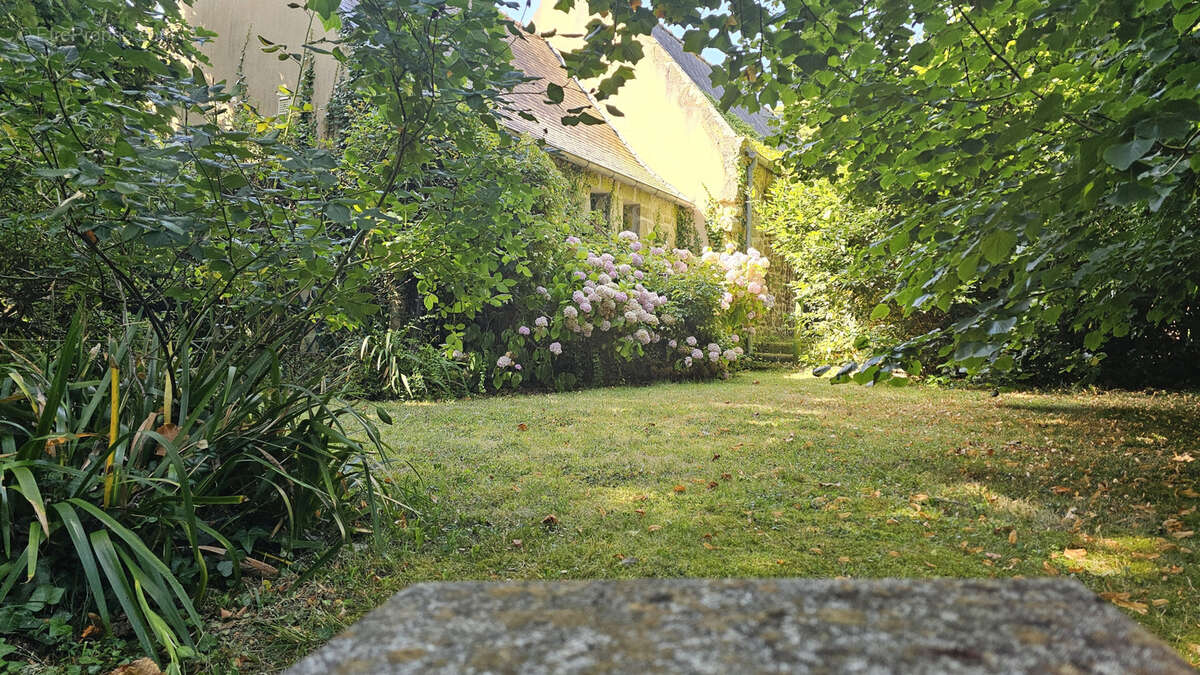 Maison à CAMARET-SUR-MER
