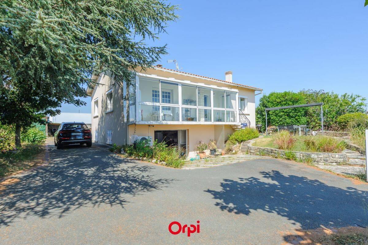 Maison à SAINT-VIVIEN