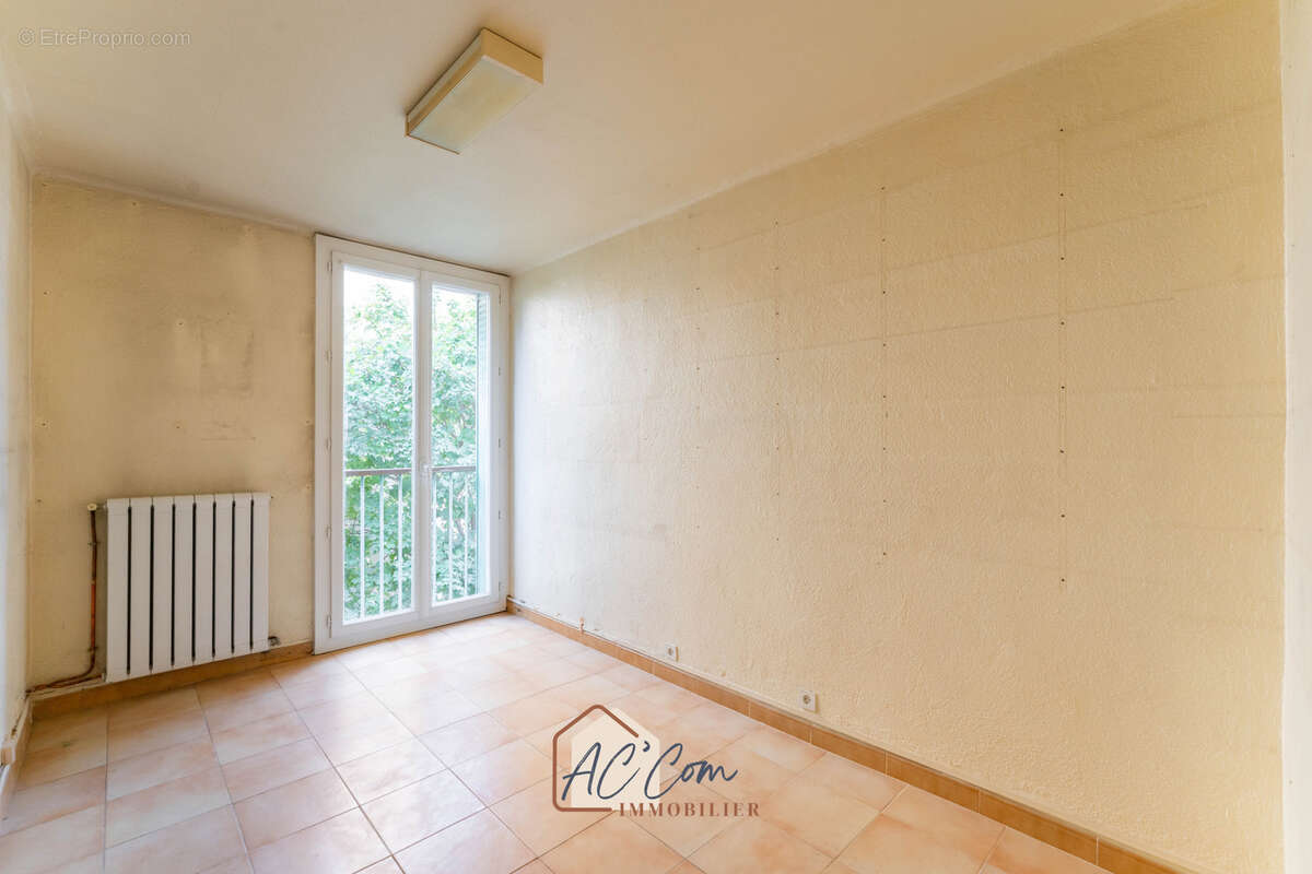 Appartement à MARSEILLE-12E