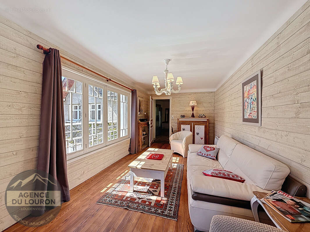 Maison à CAZAUX-DEBAT