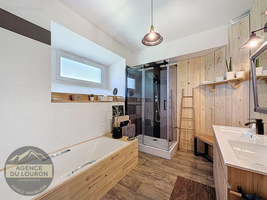 Maison à CAZAUX-DEBAT