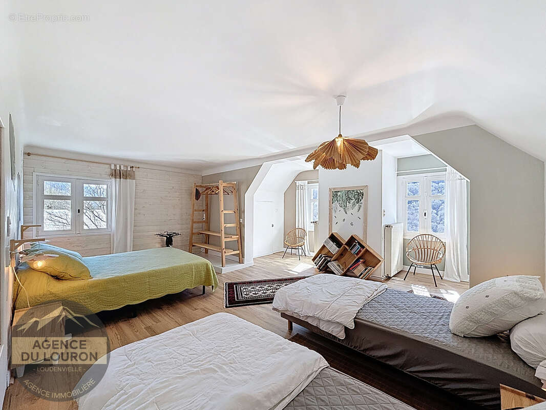 Maison à CAZAUX-DEBAT