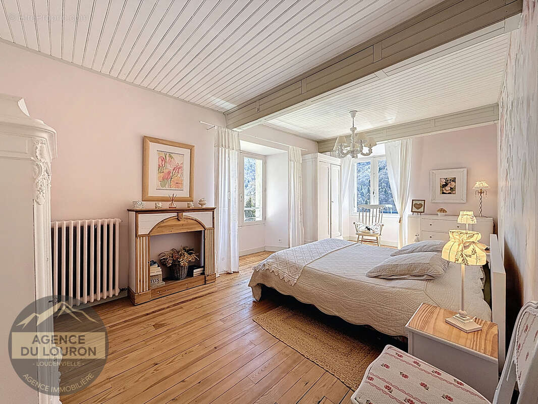 Maison à CAZAUX-DEBAT