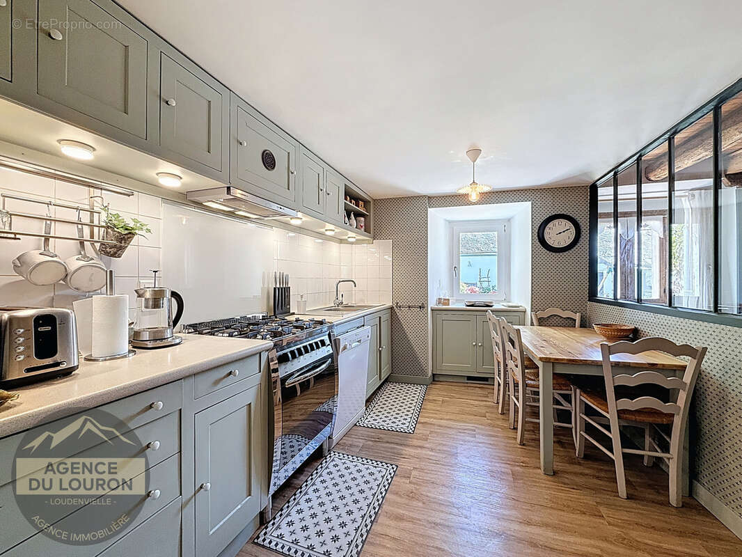 Maison à CAZAUX-DEBAT