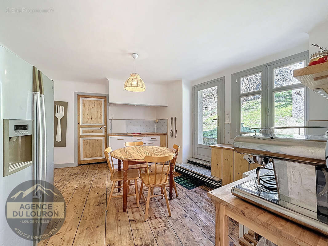 Maison à CAZAUX-DEBAT