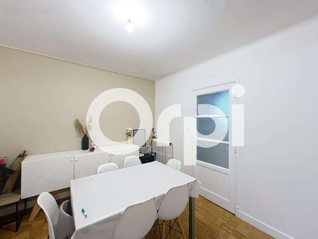 Appartement à BRIVE-LA-GAILLARDE