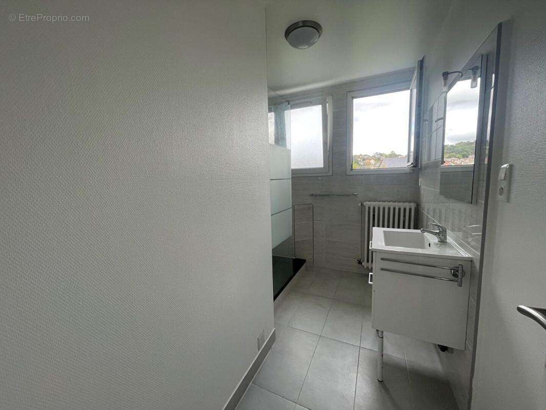 Appartement à BRIVE-LA-GAILLARDE