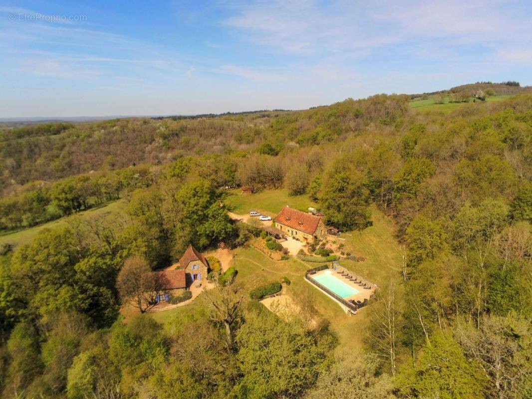 Maison à CARDAILLAC