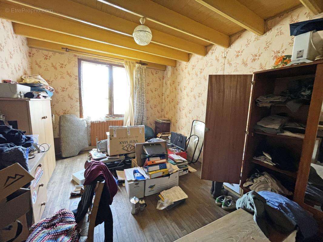 Maison à VEYRINES-DE-VERGT