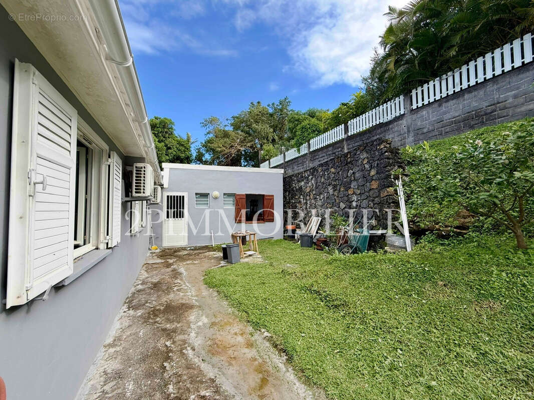 Maison à SAINT-JOSEPH