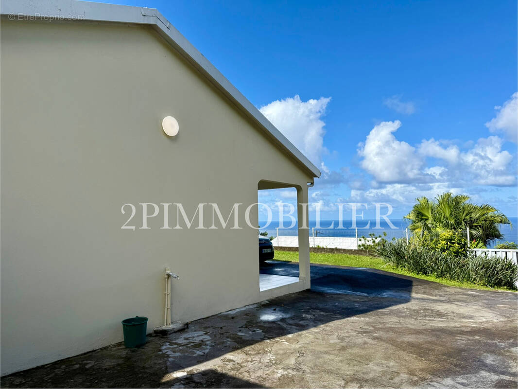 Maison à SAINT-JOSEPH