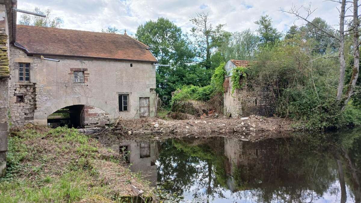 Maison à BAUDONCOURT