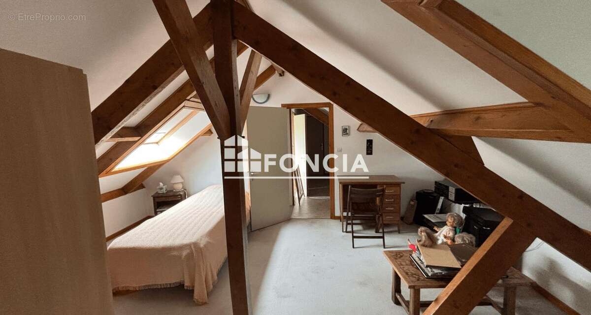 Maison à SAINT-MARCEL