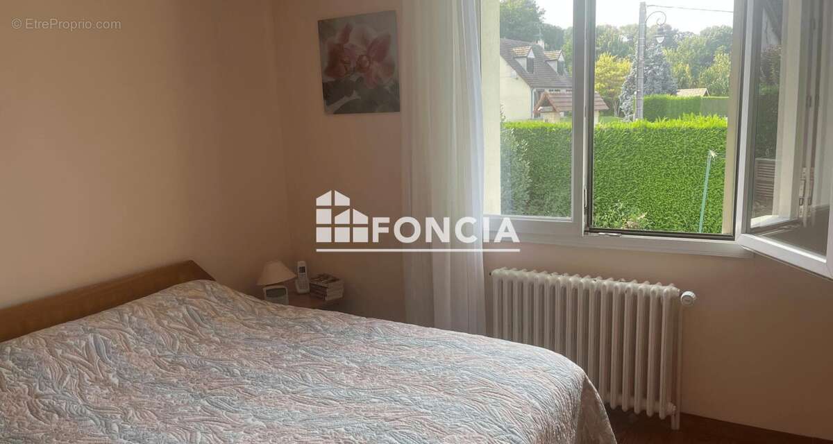 Maison à SAINT-MARCEL