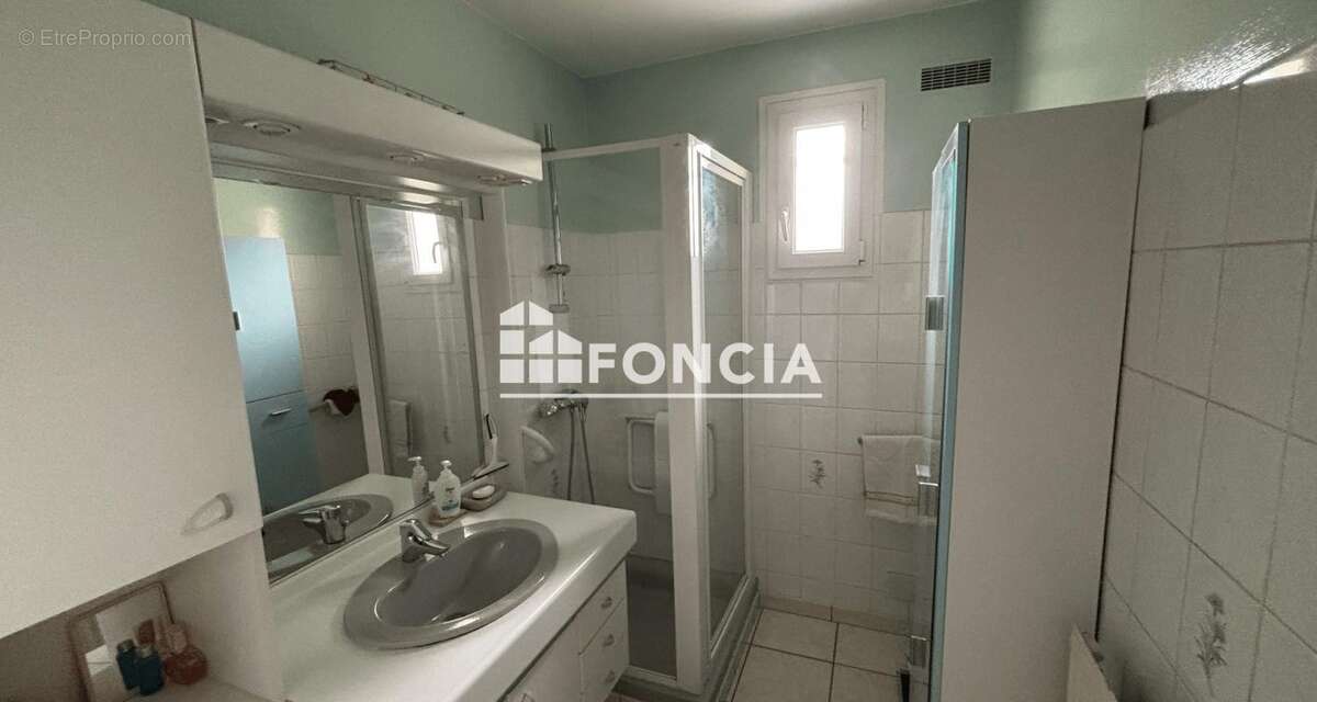 Maison à SAINT-MARCEL