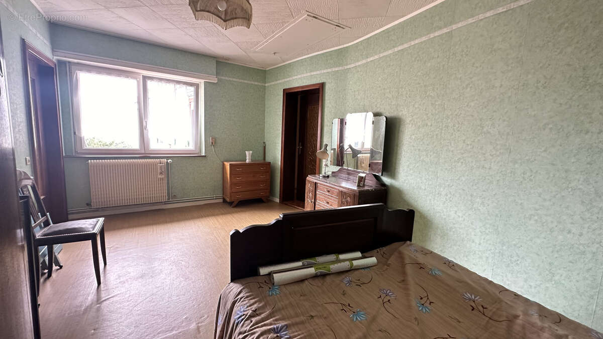 Maison à SAINT-JEAN-SAVERNE