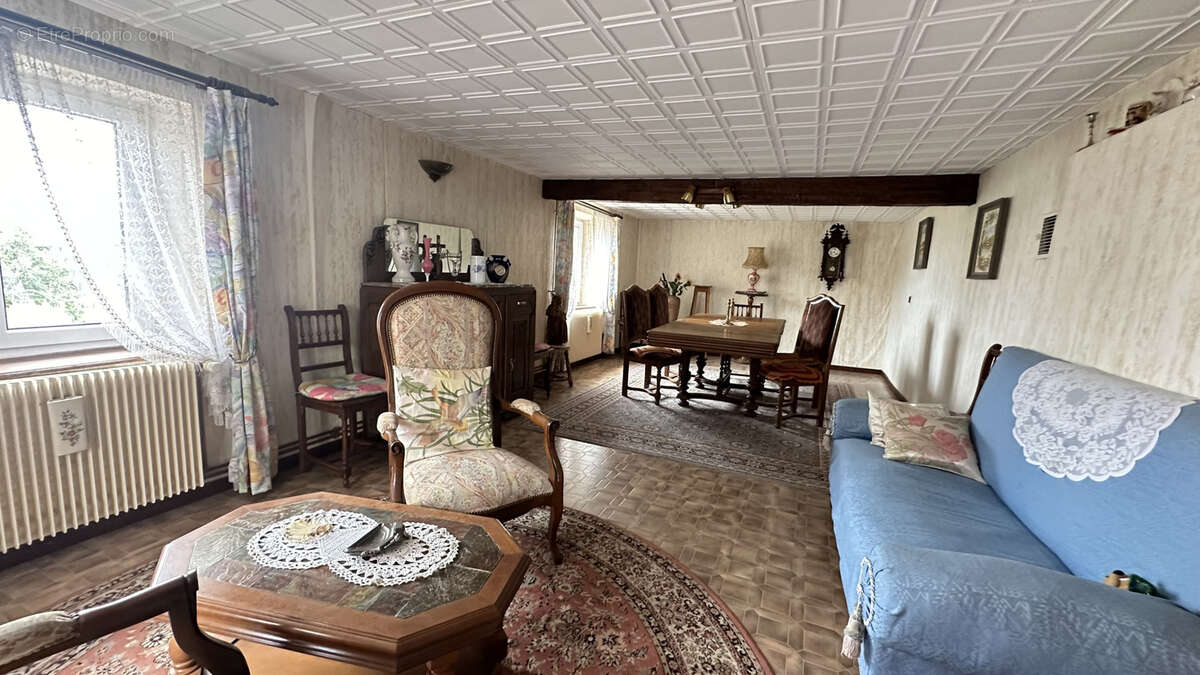 Maison à SAINT-JEAN-SAVERNE