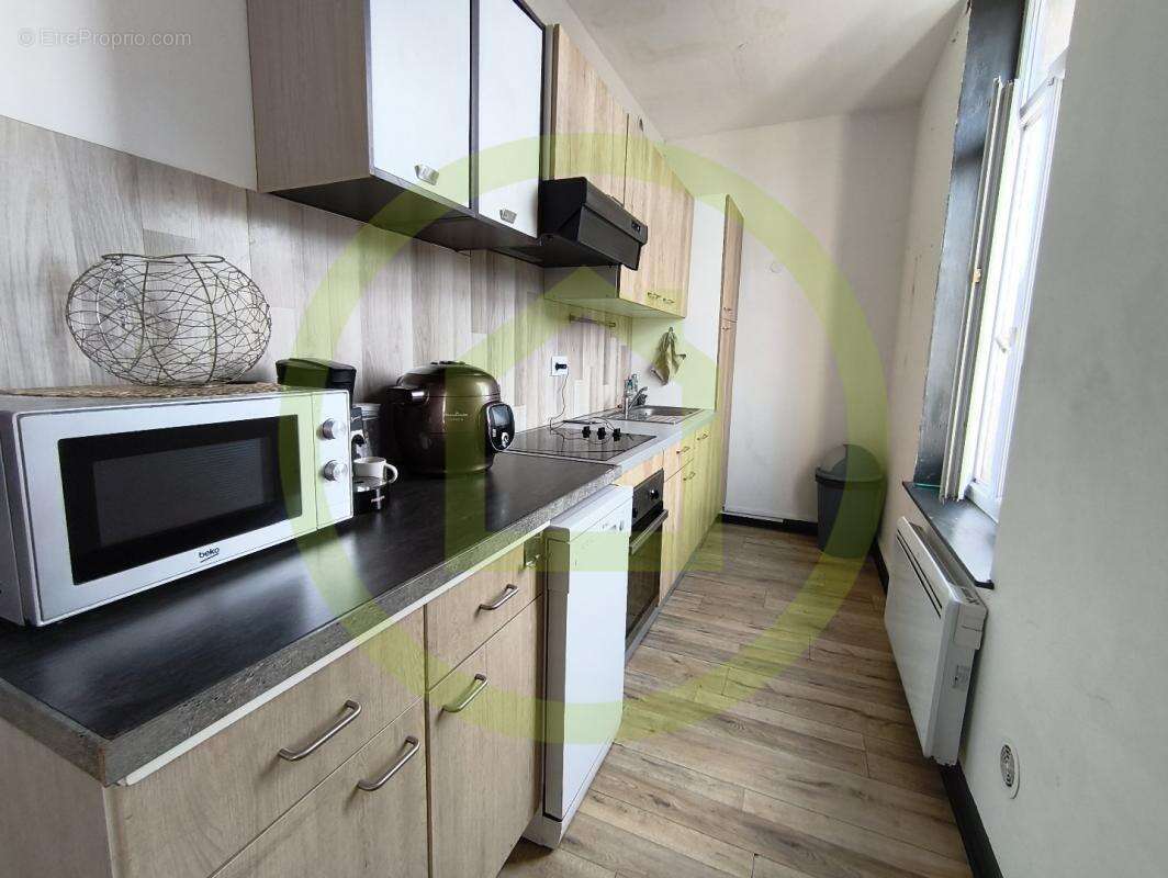 Appartement à FOURMIES