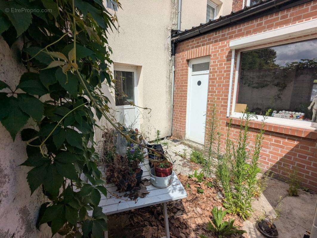 Maison à HELLEMMES-LILLE