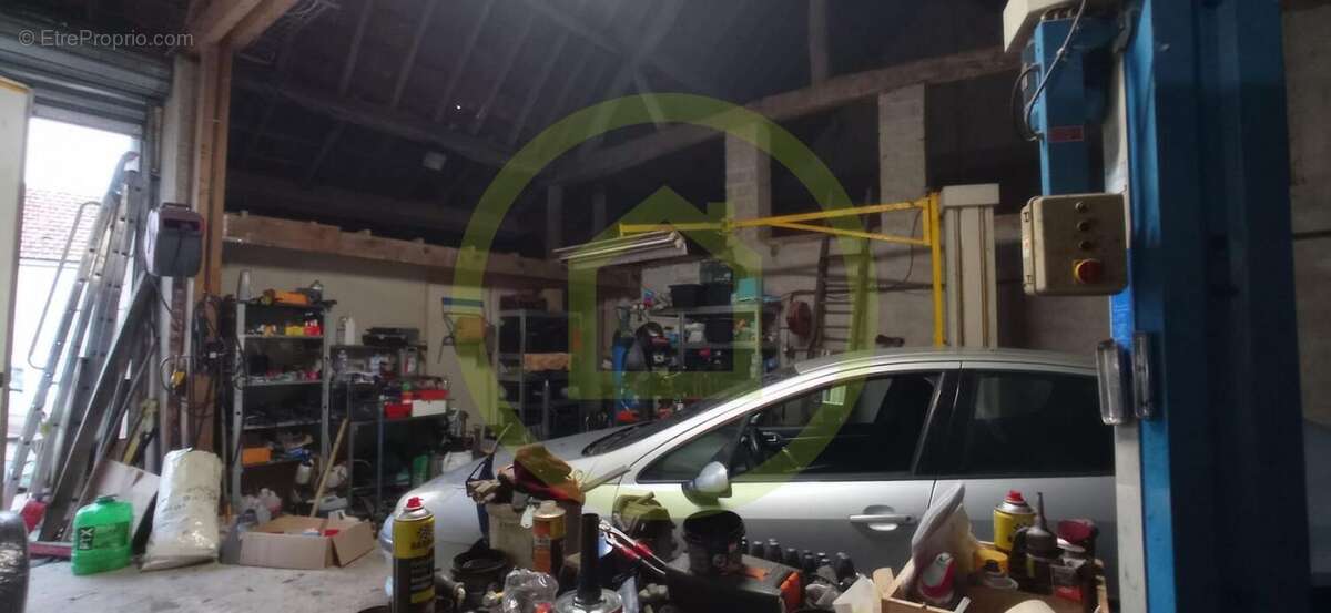 Maison à CHARNAY-LES-CHALON