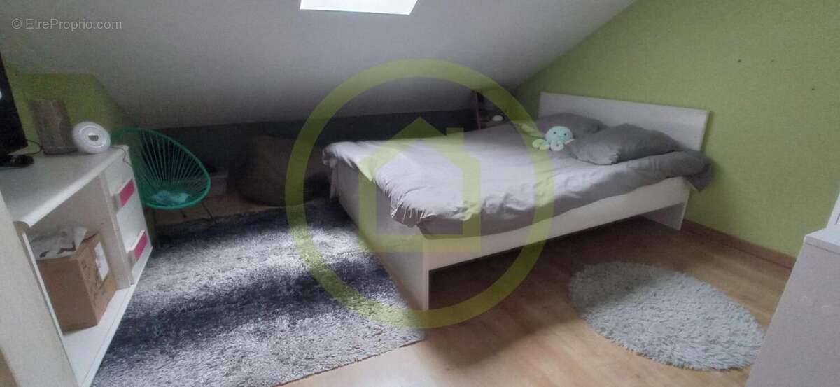 Maison à CHARNAY-LES-CHALON