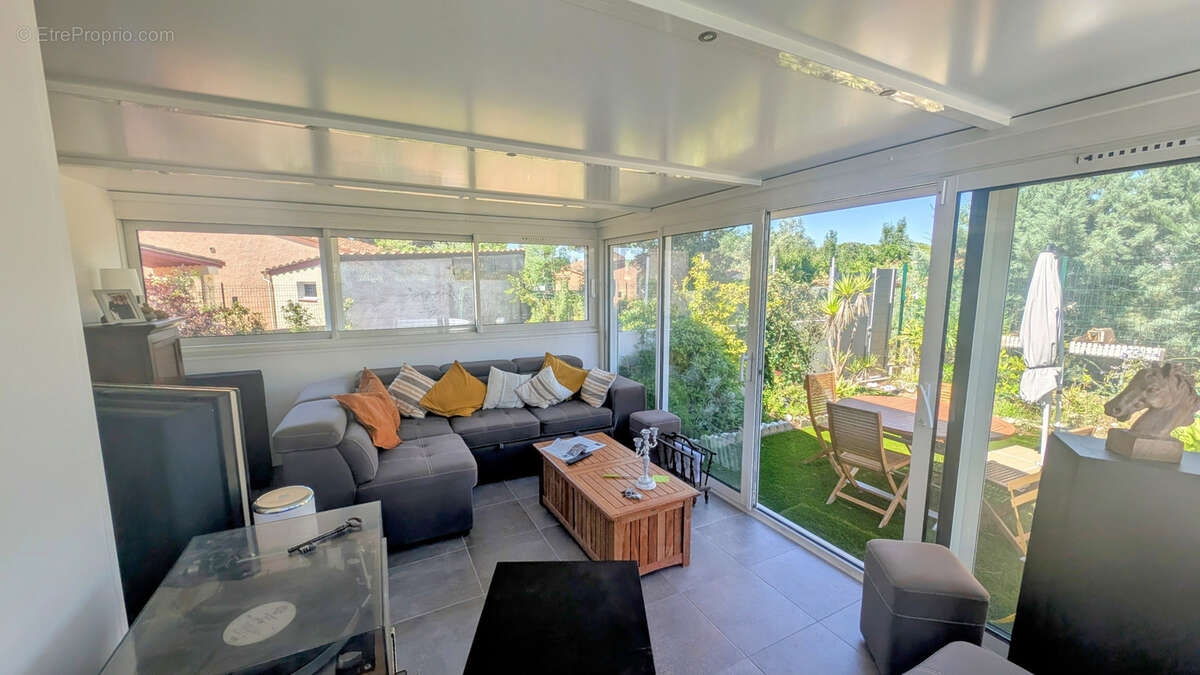 Autre à SAINT-CYPRIEN