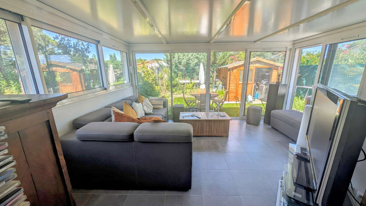 Autre à SAINT-CYPRIEN